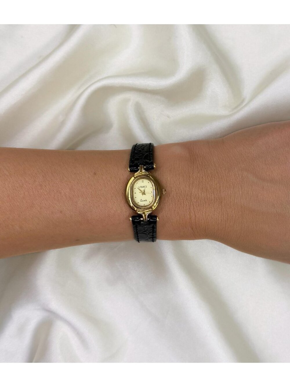 Vintage 90s Dainty Gold Plated Watch, Oval Face, Leather Band, Elegant Old Money